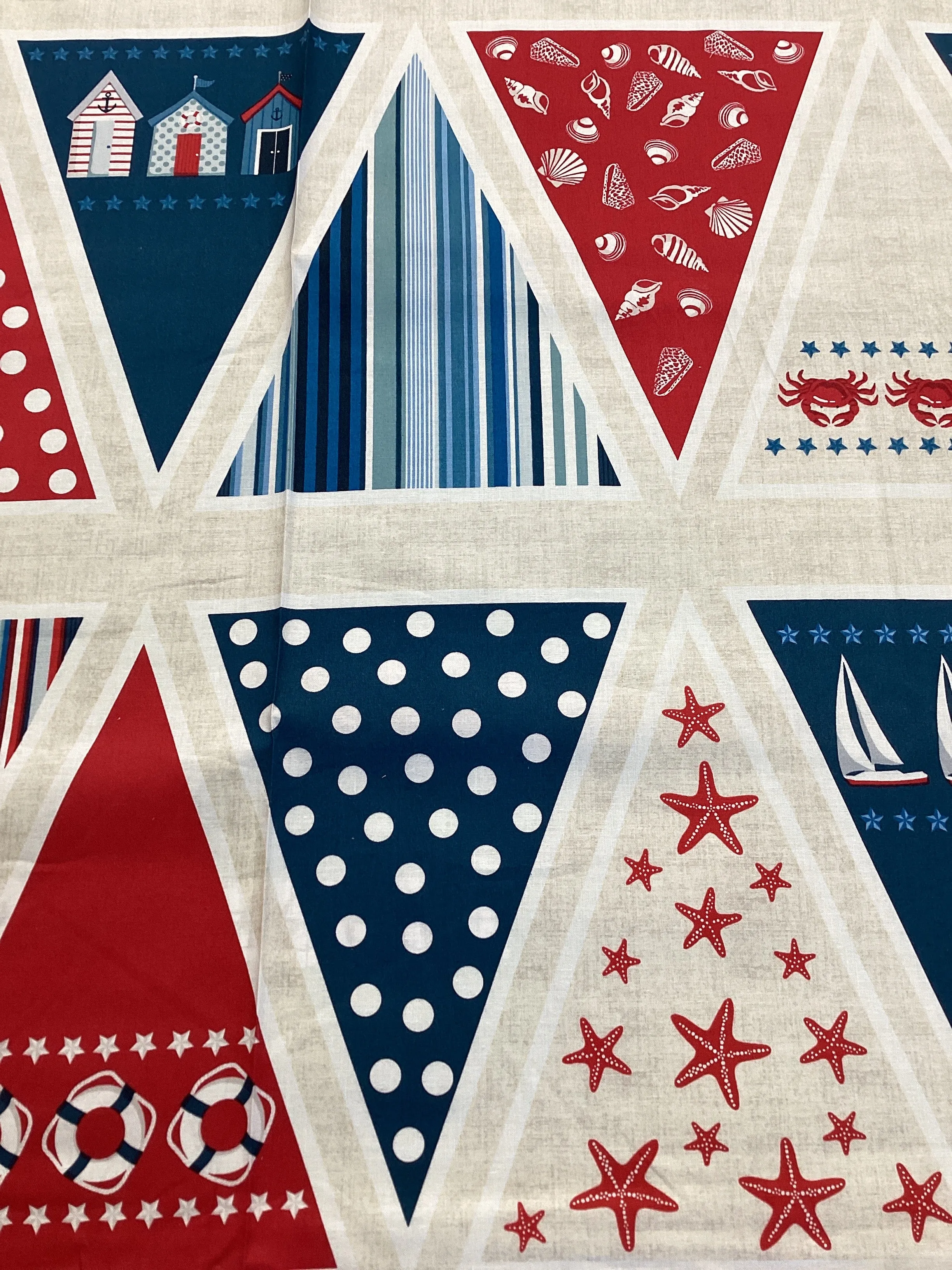 1642 Sea View Bunting | Makower