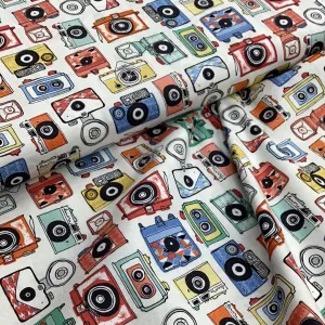 1652 Vacation Cameras | The Henley Studio Makower UK - 1/2 metre