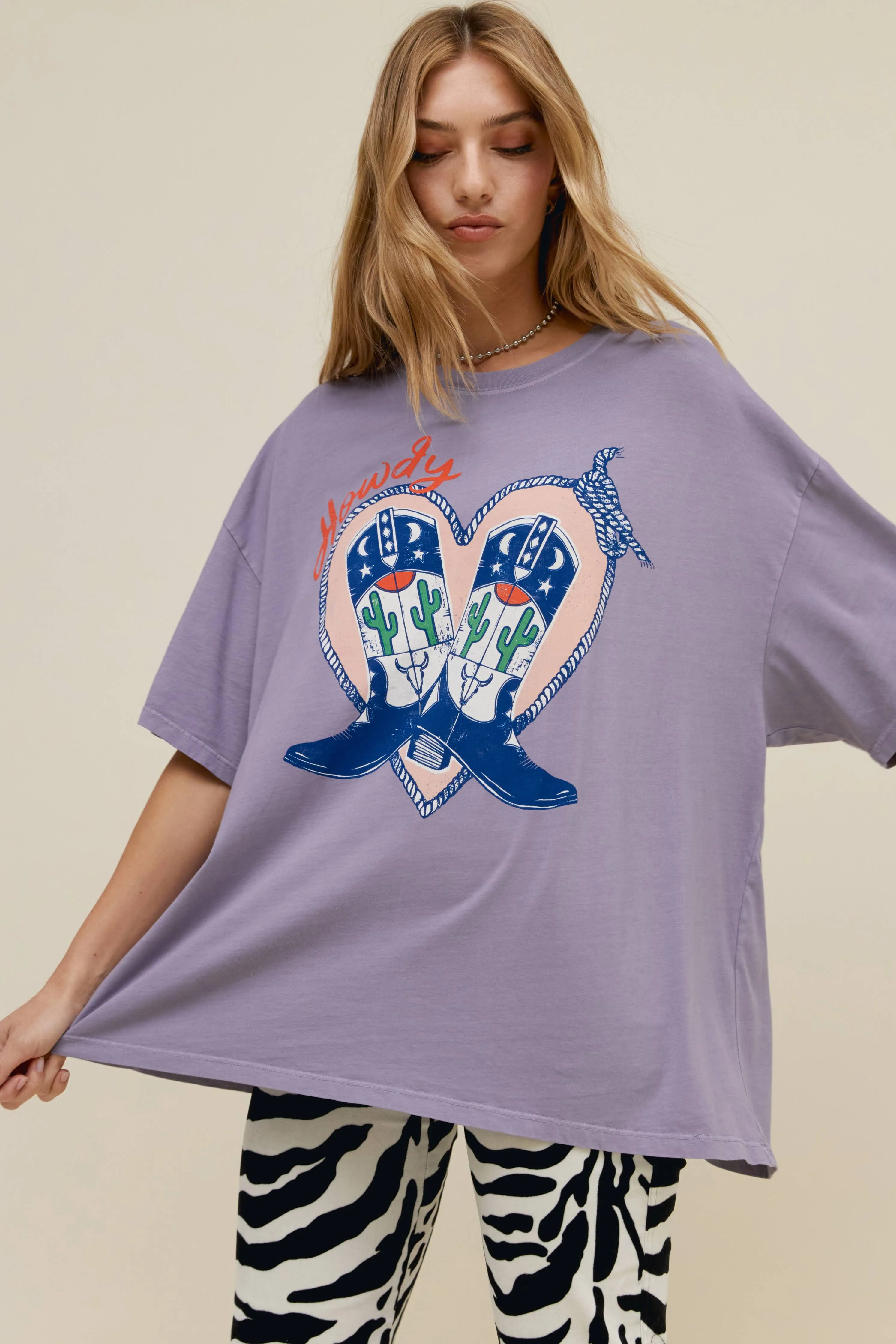 Howdy Boots OS Tee