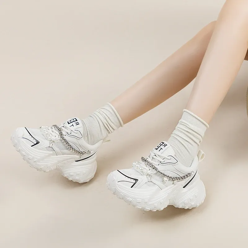 Lady Lift Chunky Sneakers