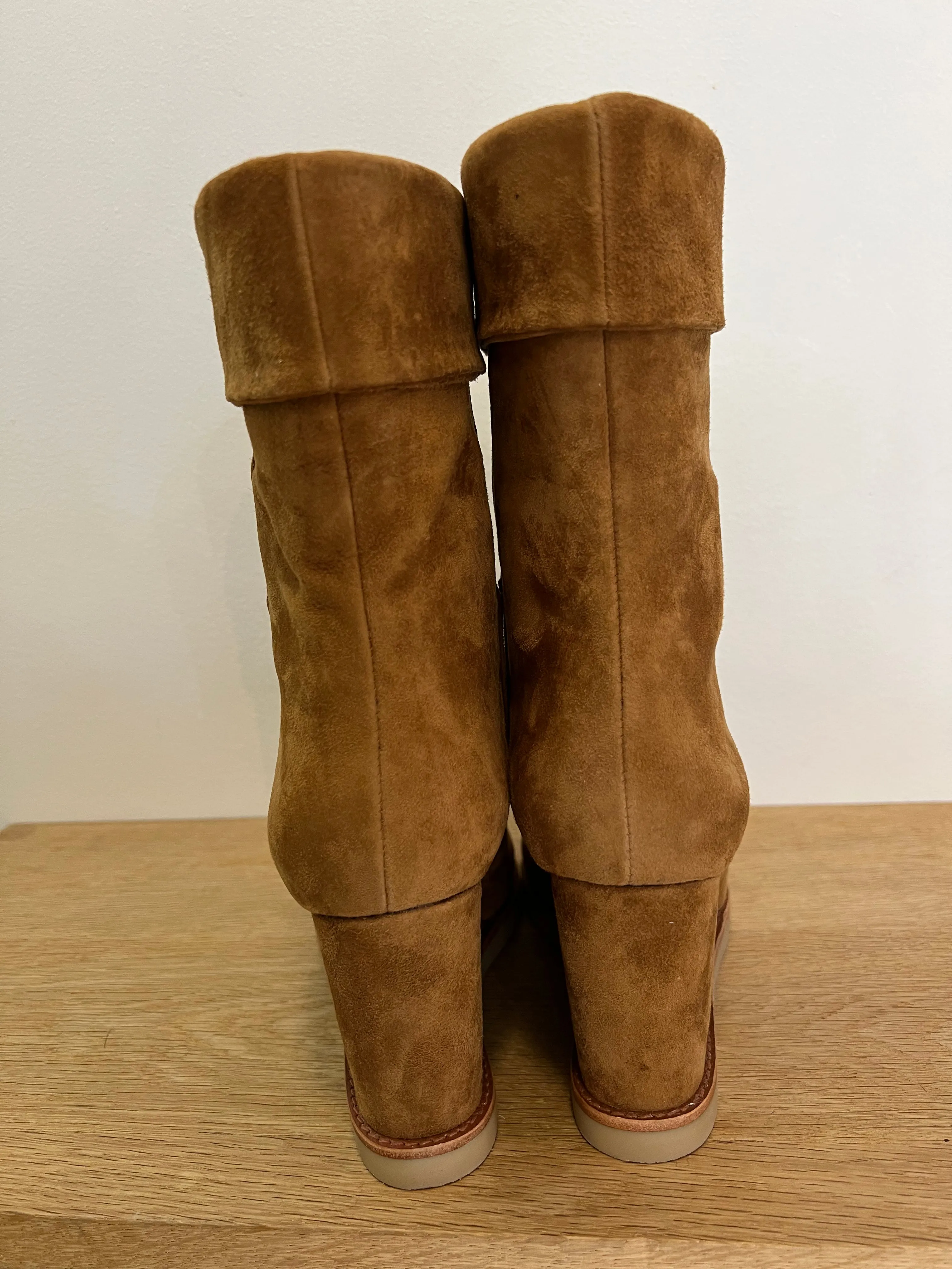 Lola Cruz Tan Suede Wedge 3/4 Boot