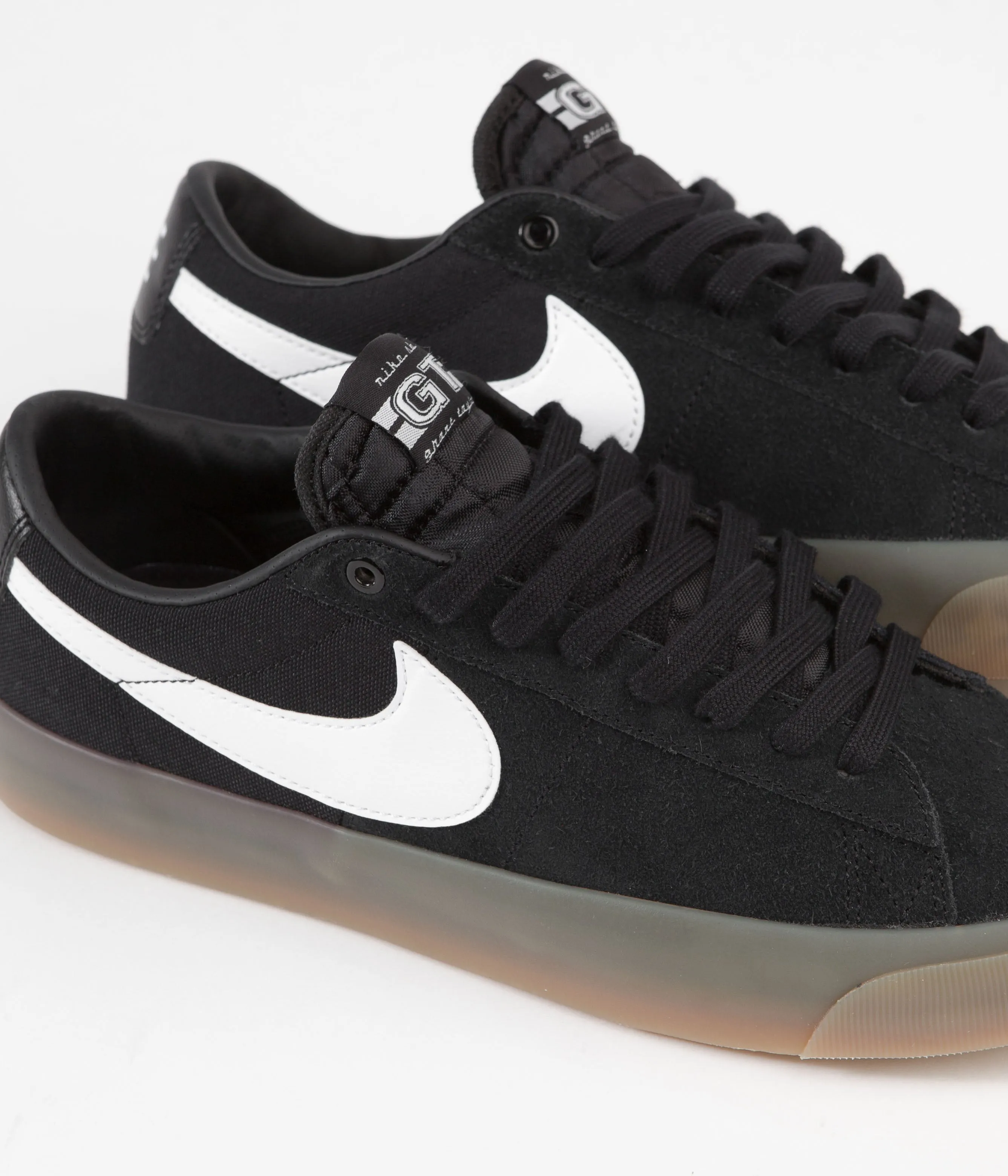 Nike SB Blazer Low Pro GT Shoes - Black / White - Black - White