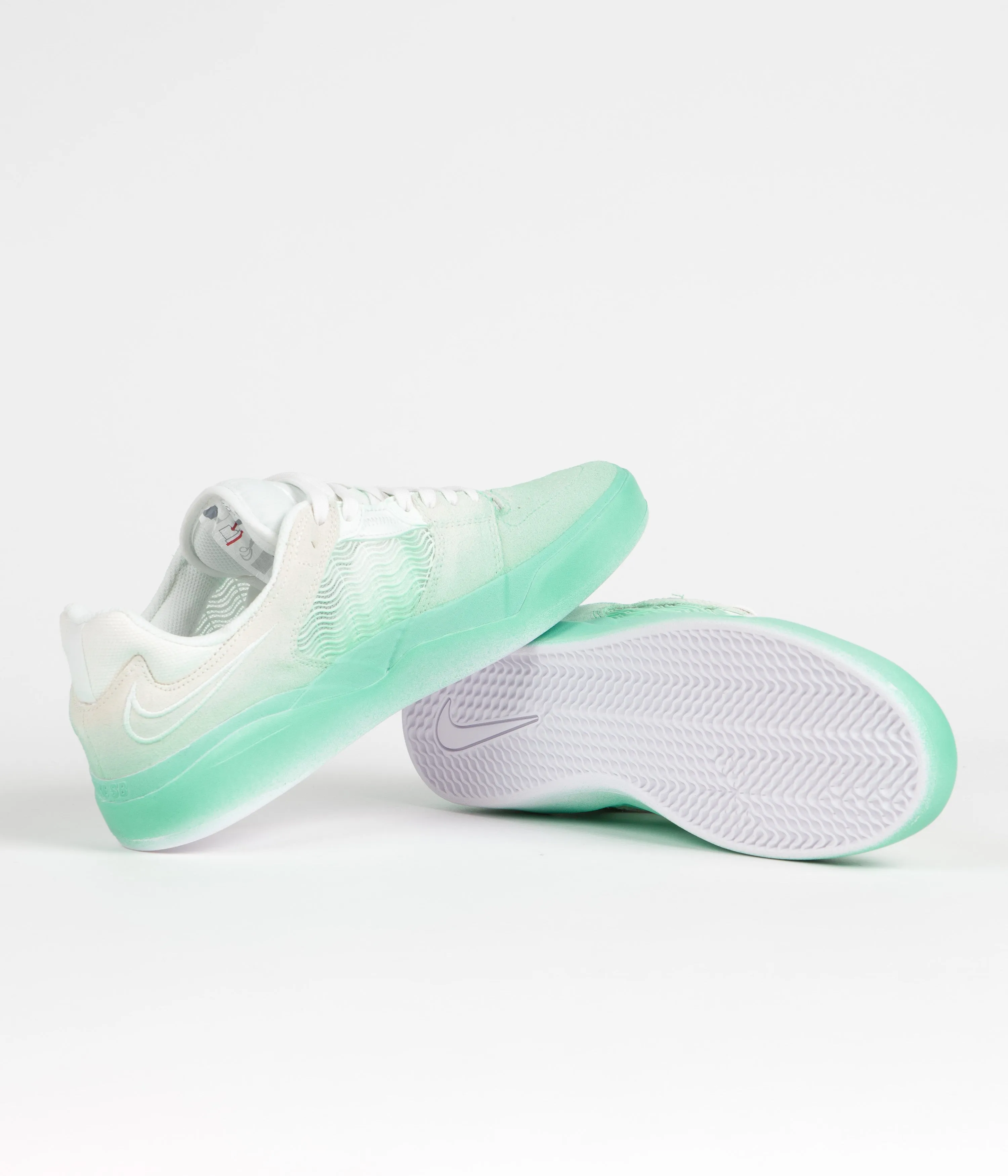 Nike SB Ishod Premium Shoes - Light Menta / Light Menta - Light Menta