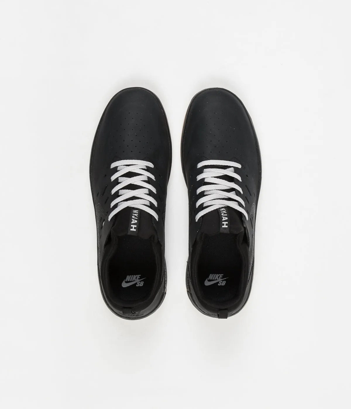Nike SB Nyjah Free Shoes - Black / Gum Light Brown