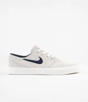 Nike SB Stefan Janoski Remastered Shoes - Summit White / Obsidian - Team Red
