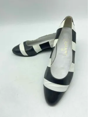 Pre-Owned Chanel Black Size 36 Stripe Ballet Shoes Flats