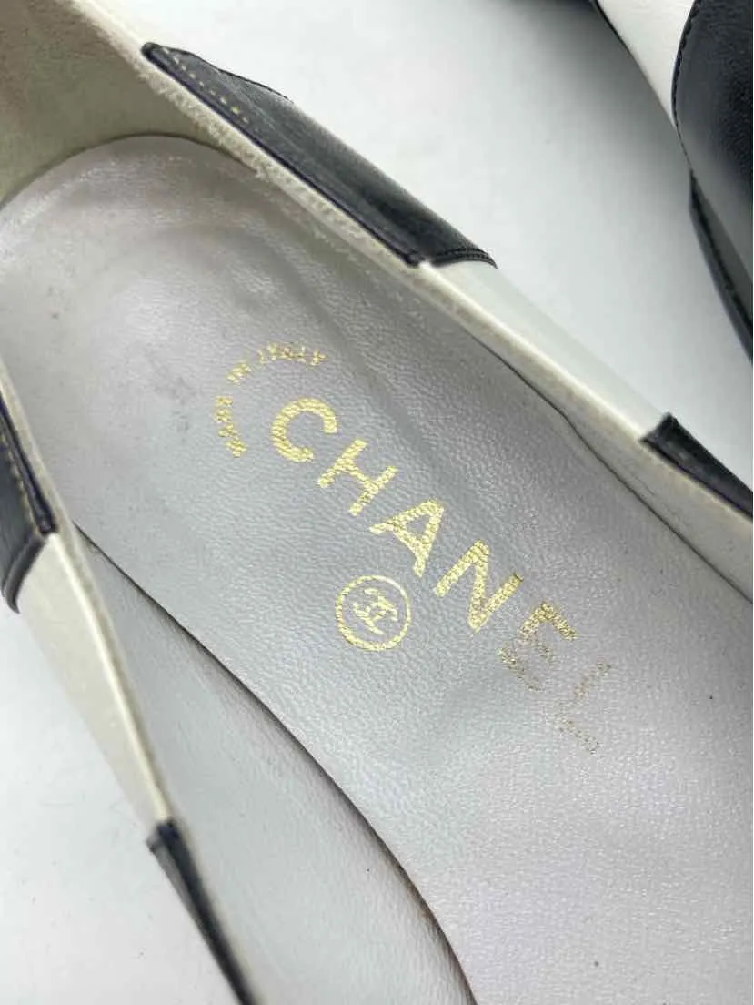 Pre-Owned Chanel Black Size 36 Stripe Ballet Shoes Flats
