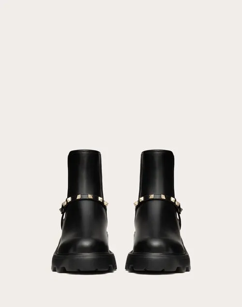 ROCKSTUD CALFSKIN BEATLE 55MM