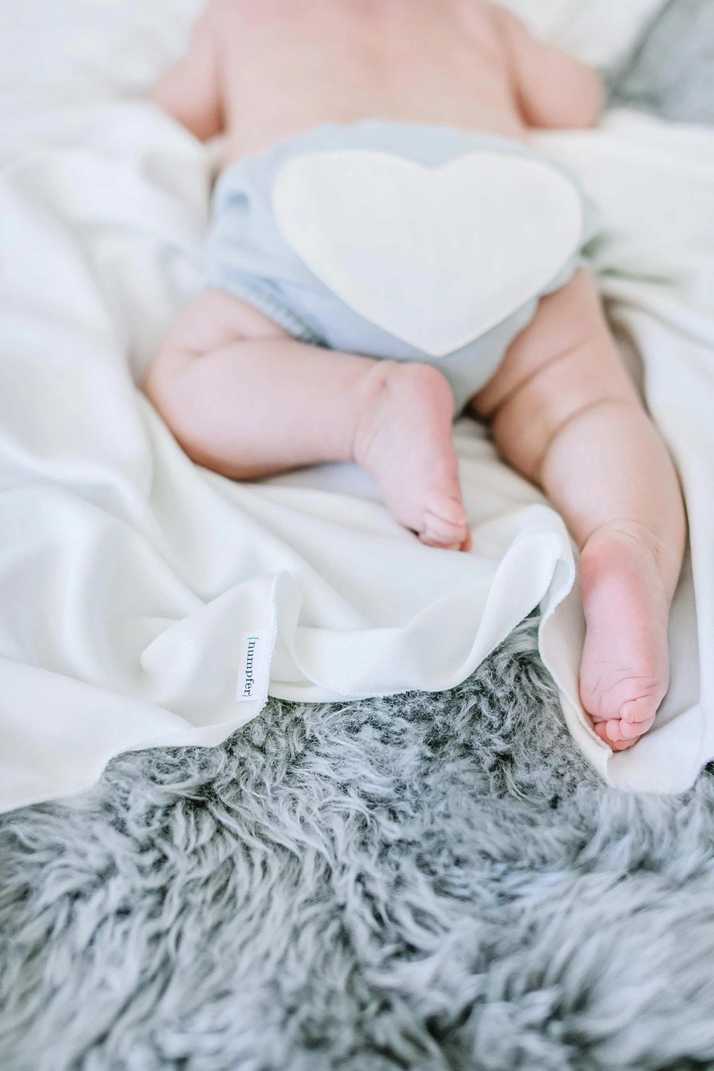 'the must have multi-use' blanket - white