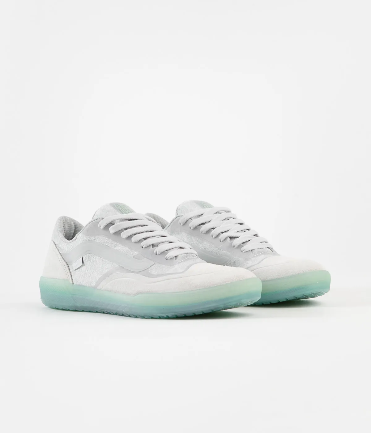 Vans AVE Pro Shoes - (Beatrice Domond) Bone / Jade