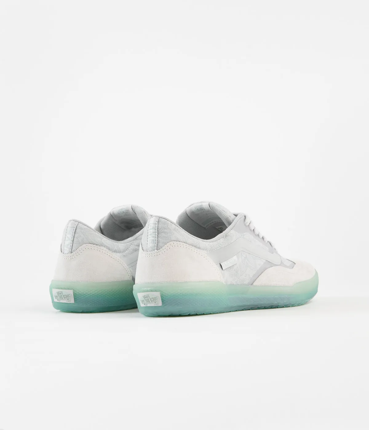 Vans AVE Pro Shoes - (Beatrice Domond) Bone / Jade