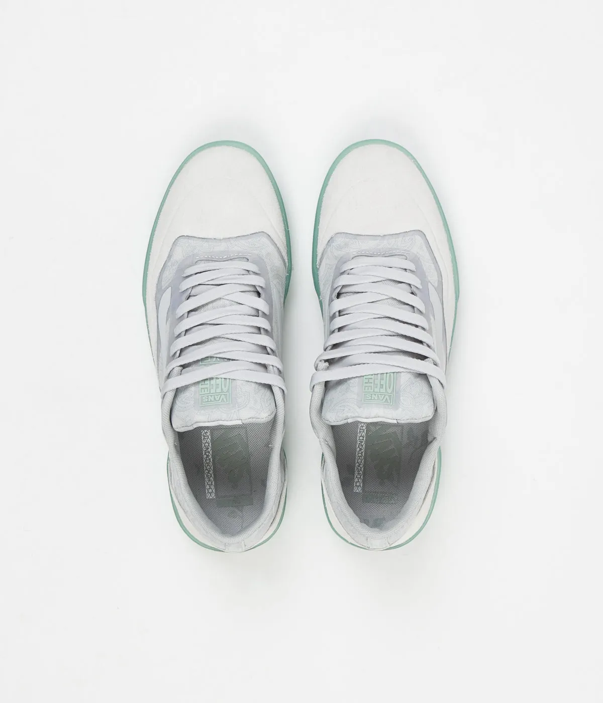 Vans AVE Pro Shoes - (Beatrice Domond) Bone / Jade